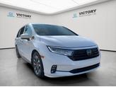 Thumbnail of 2023 Platinum White Pearl Honda Odyssey