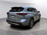 Thumbnail of 2022 Moon Dust Toyota Highlander