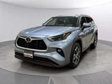 Thumbnail of 2022 Moon Dust Toyota Highlander