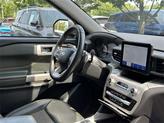 Thumbnail of 2022 Agate Black Metallic Ford Explorer