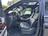 Thumbnail of 2023 Infinite Black Metallic Lincoln Navigator