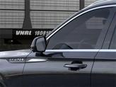 Thumbnail of 2025 Infinite Black Metallic Lincoln Aviator
