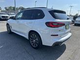 Thumbnail of 2022 Mineral White Metallic BMW X5