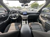 Thumbnail of 2022 Agate Black Metallic Ford Explorer