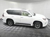 Thumbnail of 2016 White Lexus GX 460