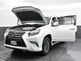Thumbnail of 2016 White Lexus GX 460