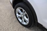 Thumbnail of 2015 White Platinum Clearcoat Metallic Ford Explorer