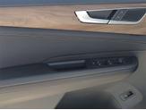 Thumbnail of 2026 opal white pearl Volkswagen Atlas