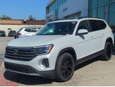 Thumbnail of 2026 opal white pearl Volkswagen Atlas