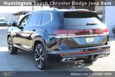 Thumbnail of 2024 Deep Black Pearl Effect Volkswagen Atlas