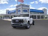 Thumbnail of 2025 Oxford White Ford F-350