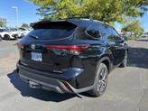 Thumbnail of 2022 Midnight Black Metallic Toyota Highlander