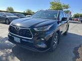 Thumbnail of 2022 Midnight Black Metallic Toyota Highlander