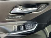 Thumbnail of 2024 Argent Silver Metallic Cadillac XT4