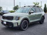 Thumbnail of 2025 Jungle Green Kia Telluride