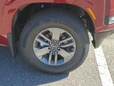 Thumbnail of 2025 Cardinal Red Metallic Tricoat Nissan Frontier
