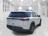 Thumbnail of 2025 Everest White Pearl Tricoat Nissan Pathfinder