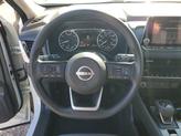 Thumbnail of 2022 Pearl White Tricoat Nissan Rogue