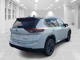 Thumbnail of 2025 Everest White Pearl/Super Black Nissan Rogue