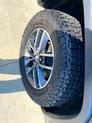 Thumbnail of 2017 Diamond Black Crystal Pearlcoat Jeep Grand Cherokee