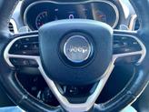 Thumbnail of 2017 Diamond Black Crystal Pearlcoat Jeep Grand Cherokee