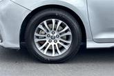 Thumbnail of 2018 Silver Sky Metallic Toyota Sienna