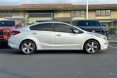 Thumbnail of 2018 Silky Silver Kia Forte