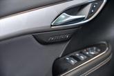 Thumbnail of 2025 White Frost Tricoat Buick Envision