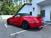 Thumbnail of 2006 Red Nissan 350Z