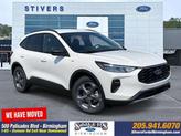 Photo of 2025 Star White Metallic Tri-Coat Ford Escape