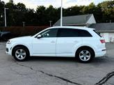 Thumbnail of 2018 White Audi Q7