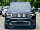 Thumbnail of 2017 Diamond Black Crystal Pearlcoat Jeep Grand Cherokee