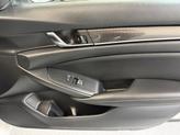 Thumbnail of 2022 Platinum White Pearl Honda Accord