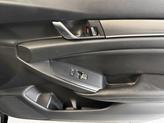 Thumbnail of 2020 Crystal Black Pearl Honda Accord