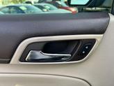 Thumbnail of 2015 White GMC Yukon