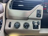 Thumbnail of 2015 White GMC Yukon