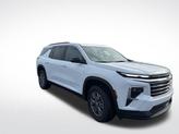Thumbnail of 2025 Summit White Chevrolet Traverse