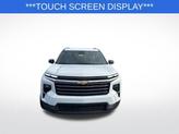 Thumbnail of 2025 Summit White Chevrolet Traverse