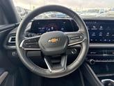 Thumbnail of 2025 Summit White Chevrolet Traverse