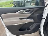 Thumbnail of 2025 Summit White Chevrolet Traverse