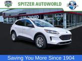 Photo of 2022 Oxford White Ford Escape