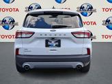 Thumbnail of 2022 Oxford White Ford Escape