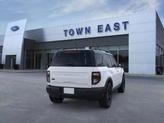 Thumbnail of 2025 Oxford White Ford Bronco Sport