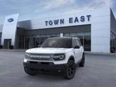 Thumbnail of 2025 Oxford White Ford Bronco Sport