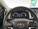 Thumbnail of 2019 Midnight Black Metallic Toyota Highlander