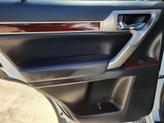 Thumbnail of 2019 Starfire Pearl Lexus GX 460