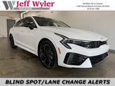 Photo of 2026 Snow White Pearl Kia K5