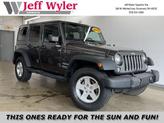 Photo of 2016 Granite Crystal Metallic Clearcoat Jeep Wrangler Unlimited