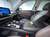 Thumbnail of 2024 Platinum Gray Metallic Volkswagen Atlas