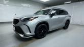 Thumbnail of 2023 Celestial Silver Metallic Toyota Highlander